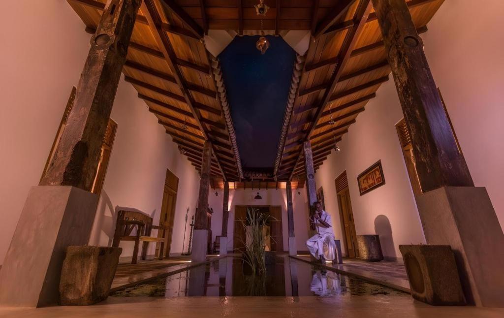 Roman Lake Ayurveda Boutique Resort Ахунгалла Экстерьер фото